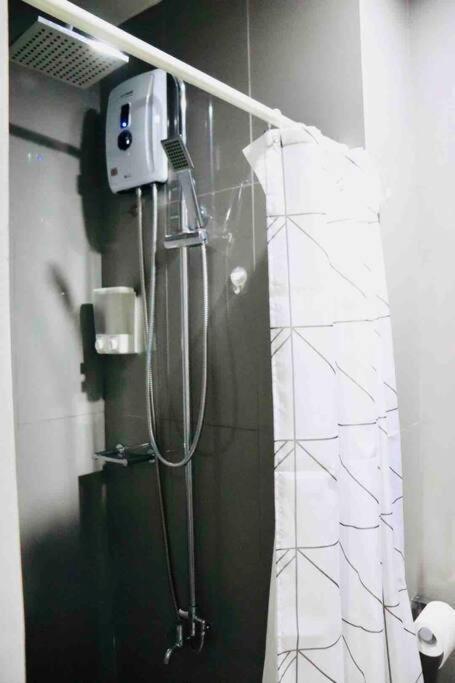 Air Residences Makati - Fully Furnished Condo With Skyline Views! Manila Exterior foto
